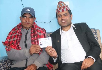  बाआमा टुङ्गो नभएका इन्द्रबहादुरले पाए ३६ वर्षमा नागरिकता 